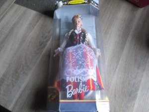 RARE! POUPEE "BARBIE POLISH Pologne - 1997" Mattel 18560 - Foto 1 di 6
