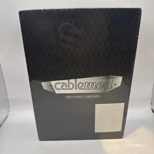 Cablemod E-Series Pro Modmesh 12VHPWR Cable Kit G7 G6 G5 G3 P2 T2 Black Stealth - Picture 1 of 6