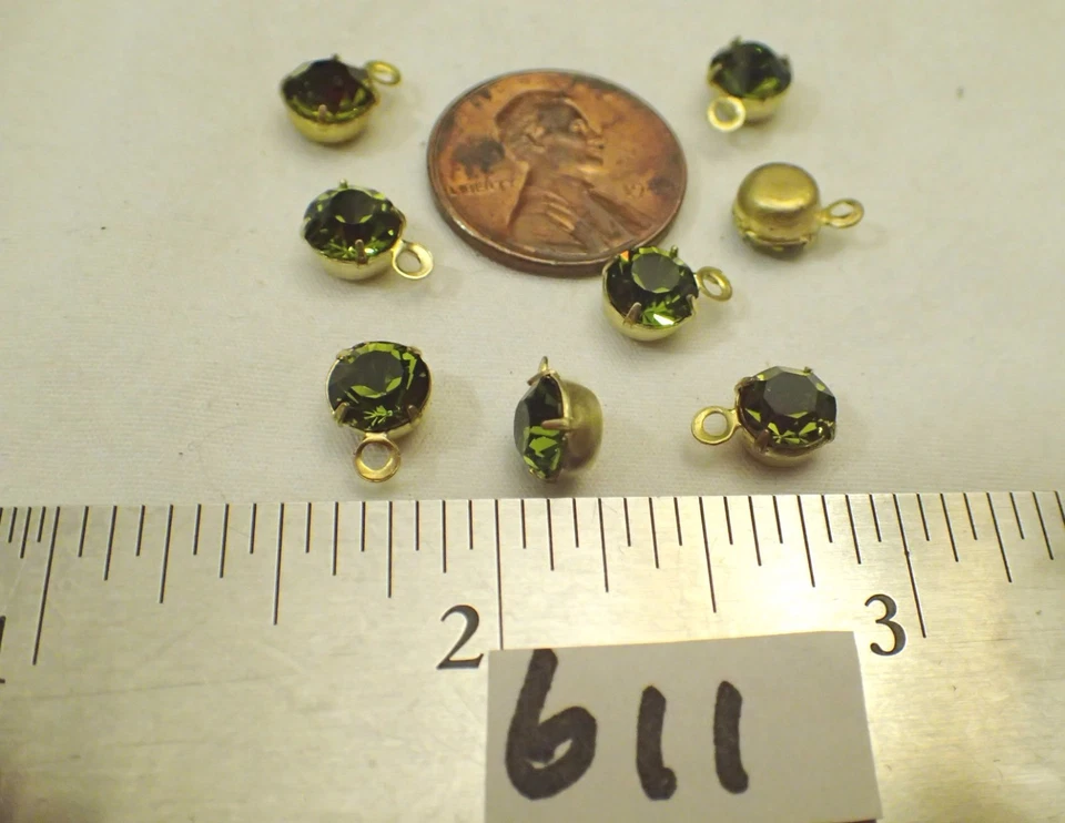 De colección Swarovski Diamantes de Imitación 1 Lazo Gota Juego de Puntas de Latón 5.5mm Artesanía Tú eliges Lote 1125 Foto 1 de 1