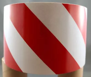 3M Red/White Class 2 (3200 Series) Reflective Tape 100mm x 20m LEFT - Picture 1 of 3