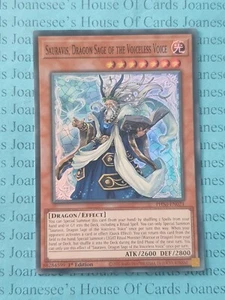 Sauravis, Drachenweiser der stimmlosen Stimme PHNI-DE021 Yu-Gi-Oh Karte Neu - Bild 1 von 3