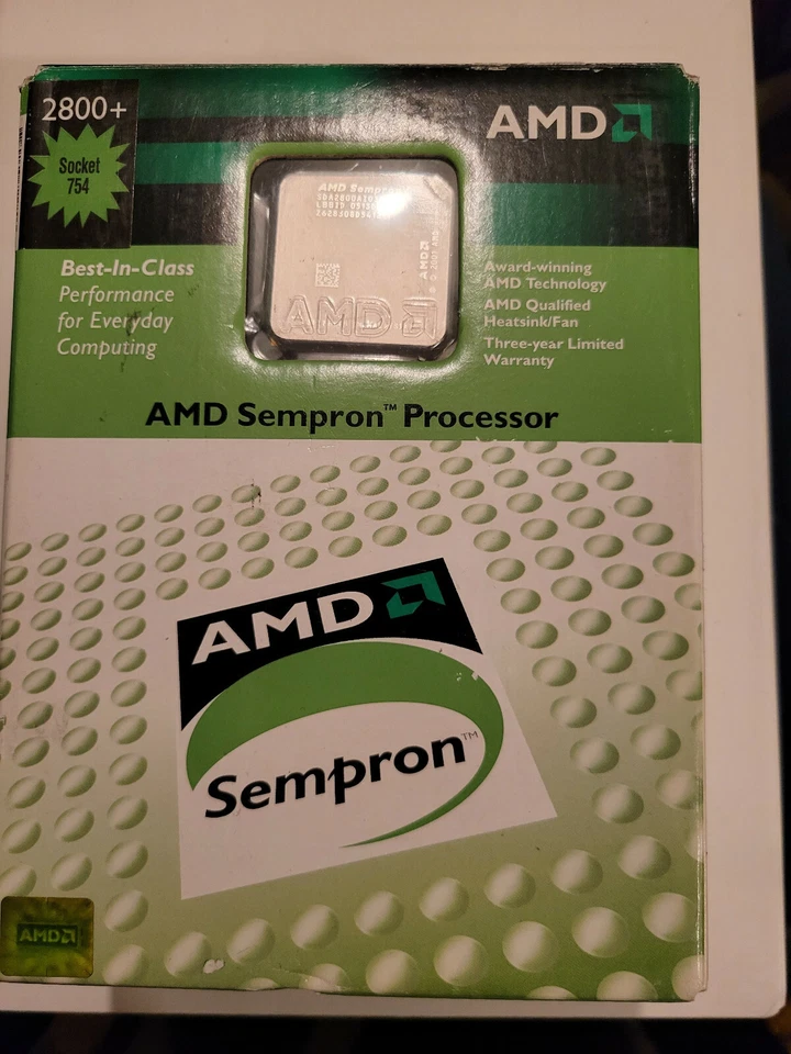 AMD Sempron 2800+ 1600MHz 256KB Cache Socket 754 CPU SDA2800AI03BA - Image 1 of 2