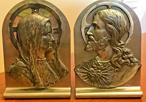 Sujetalibros de Colección María y Jesucristo Sagrado Corazón Metal Terminos de Libro Detallados 6" x 4" - Imagen 1 de 12