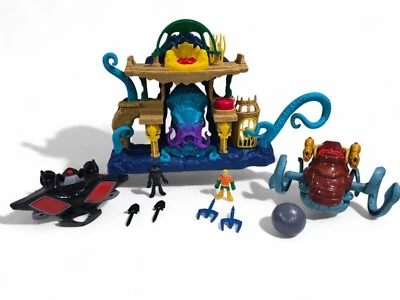 Imaginext DC, Aquaman Atlantis Castle Playset, Black Manta, Sea Creature + Figs! - Image 1 of 4