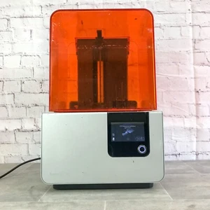 Imprimante 3D Formlabs Desktop Form 2 SLA - s'allume - vendue pour pièces non testée - Photo 1/12