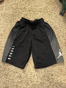 Air Jordan Boys Youth Shorts Size Large Black DRI-FIT Basketball - Picture 1 of 3
