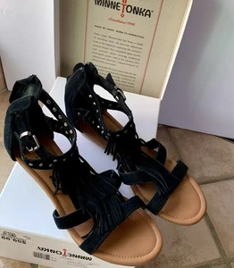 Minnetonka Monaco Sandals Womens Size 9 Black Studded Tassles Aztec Southwestern - Picture 1 of 13