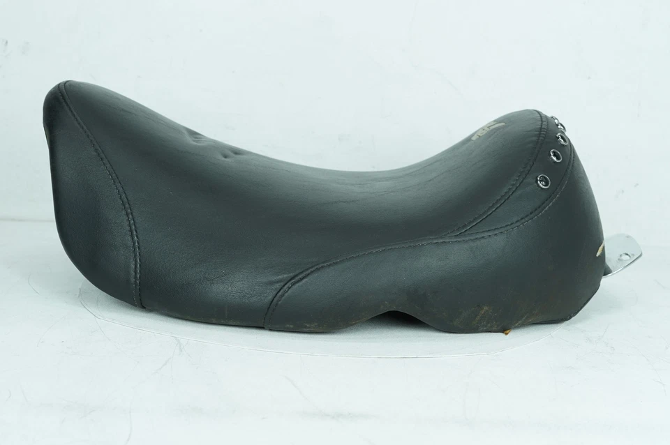 2002 Harley Touring FLHRI Road King OEM Rider Driver Solo Seat Pillion 52949-97A - Image 1 of 4