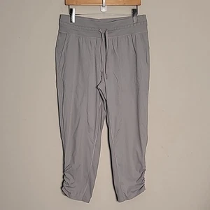 Lululemon Dance Studio Crop in Silver Drop Sz 10 - Picture 1 of 10