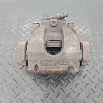 FORD FOCUS MK4 C519 2019 1.5 TDCI LEFT FRONT BRAKE CALIPER ASSEMBLY 2560838 - Image 1 of 4