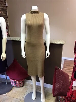 VESTIDO MAXI SUÉTER TEJIDO ACANALADO SIN MANGAS CUELLO TORTUGA TOPO SELLO HÚMEDO  Foto 1 de 2