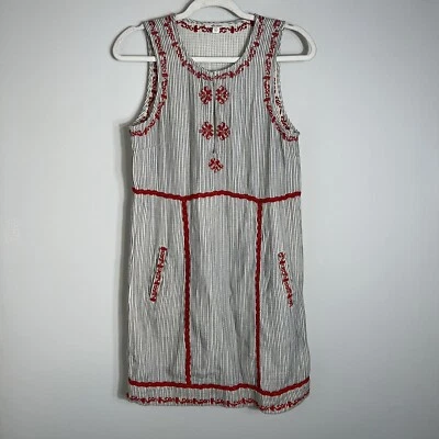 Vestido Ella Moss Sin Mangas - Rayas Gris Tostado - Bordado Rojo - Algodón - Pequeño Foto 1 de 4