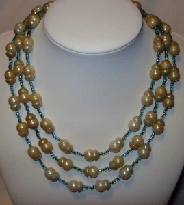 Vntg Japan 3 Strand Light Blue Beaded Iridescent Bead Costume Jewelry Necklace - Picture 1 of 4