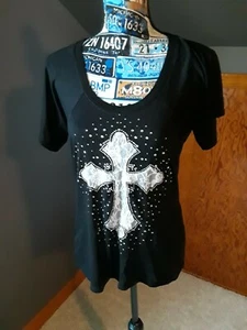 Bella Women's Junior Fit Scoop Neck T-Shirt Black White Lace Cross Small - Picture 1 of 12