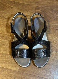 Mootsie Tootsie Black Patent Sandal Shoe  Womens Size 8.5M.  BSC - Picture 1 of 7