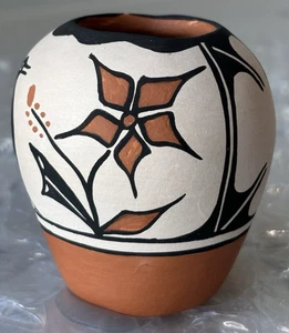 Vintage Hilda Tenorio Coriz fast neuwertig Santo Domingo Pueblo Keramik, kulturelle Dekoration Geschenk - Bild 1 von 11