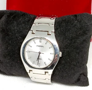 FOSSIL STEEL Herren-Quarzuhr aus Edelstahl (kleine Armbandgröße) - funktioniert - Bild 1 von 11