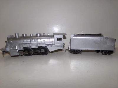 Marx 490 Silver Steam Locomotive with Tender - Image 1 of 4