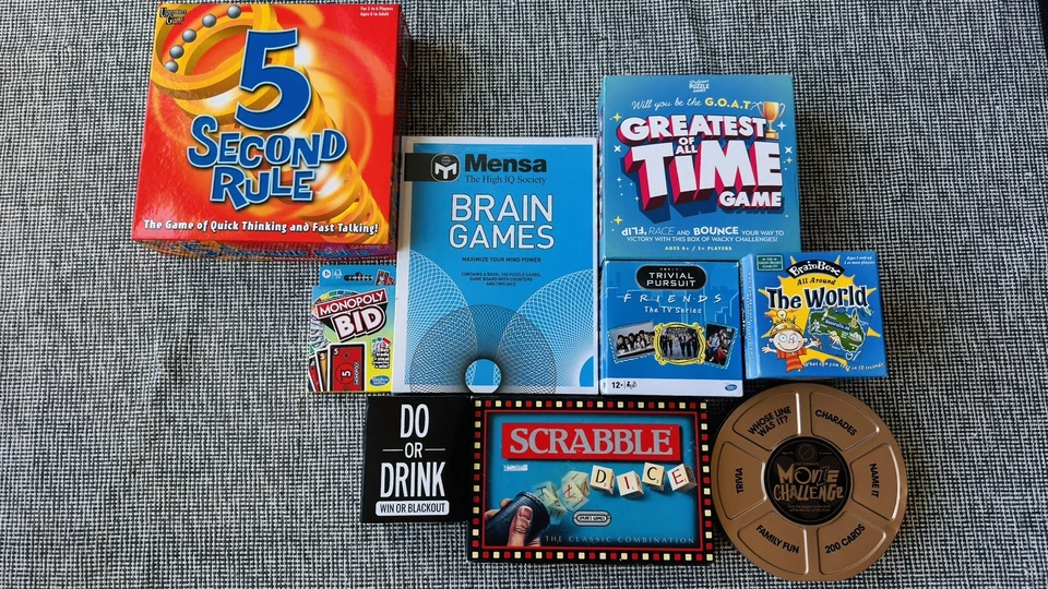Bundle Of Quiz Card Games - Image 1 of 1