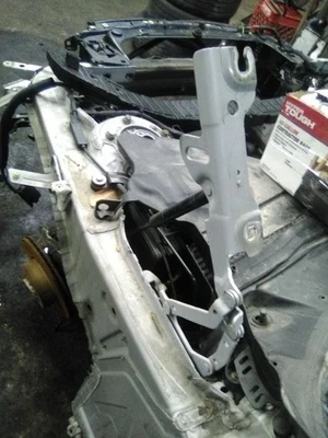 2015 BMW 428i Left Driver Hood Hinge - Image 1 of 4