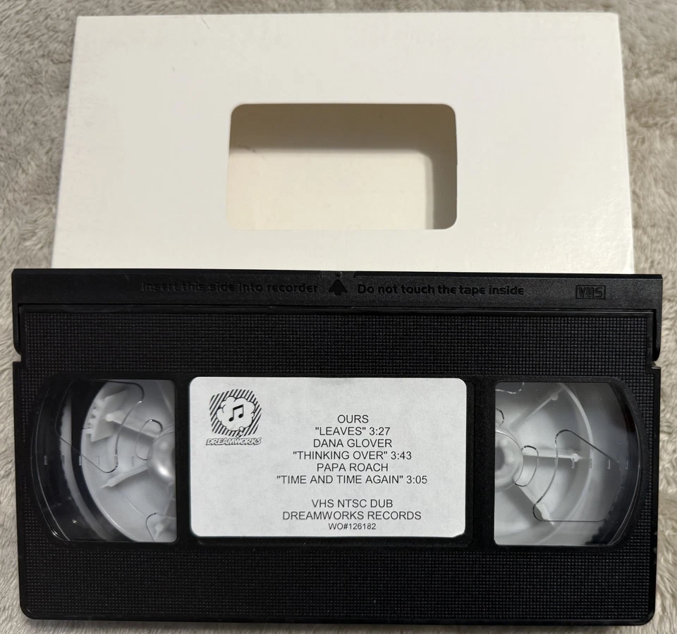 PAPA ROACH-TIME AND TIME AGAIN/OURS-LEAVES/DANA GLOVER/02 VHS PROMO MUSIC VIDEOS - Image 1 of 1