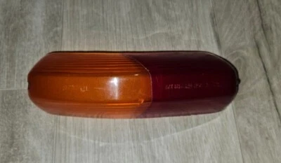 PLASTICHE FANALI FARI POSTERIORI DESTRO FIAT 2300 COUPE S ORIGINALI - Immagine 1 di 4