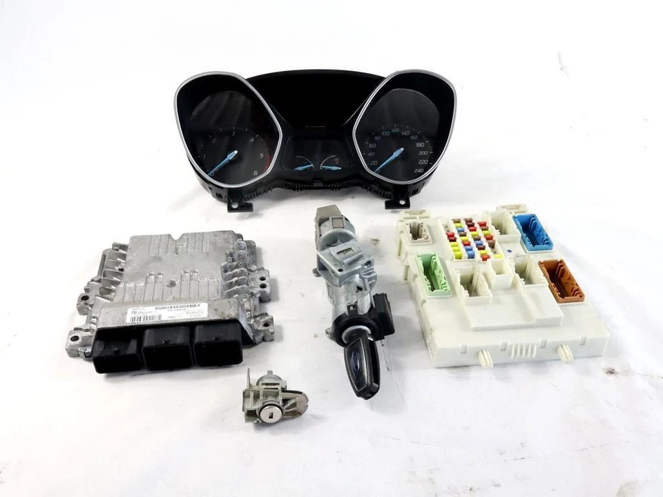 BV61-12A650-NF KIT ACCENSIONE AVVIAMENTO FORD FOCUS 1.6 D 85KW 6M 5P (2011) RICA Foto 1 de 4