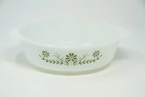 Vintage Glasbake Ovenware Milk Glass Baking Dish #433 2 Qt Green Daisy Flowers - Picture 1 of 12