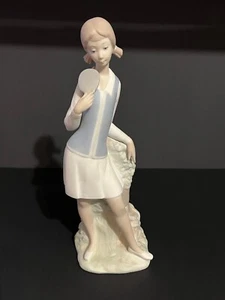 Rare Vintage Nao Lladro Girl Table Tennis Player Holding Paddle - Matte Finish - Picture 1 of 6