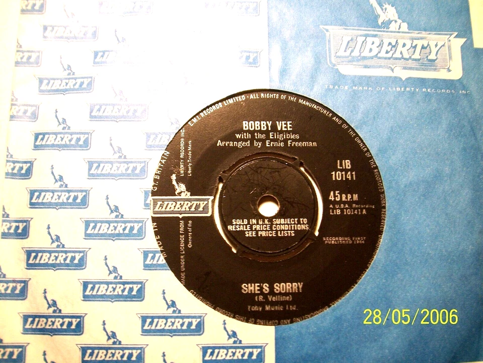 45rpm vinyl record....Bobby Vee.....She's Sorry.....60s Pop - Image 1 of 1