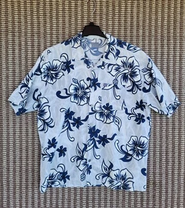 Vintage QUICKSILVER Hawaiian Camp Shirt Men's XL Blue & White Cotton Casual VGC - Picture 1 of 10