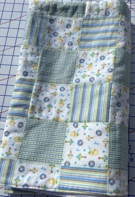 "Manta bebé hecha a mano franela pato suave retro verde azul amarillo 31""x38""" Foto 1 de 4