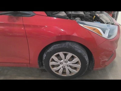 Used Front Right Fender fits: 2018 Hyundai Accent Front Right Grade C Foto 1 de 4