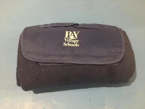 MANTA BAY VILLAGE SCHOOLS - ESTILO ENROLLABLE NUEVA Ideal para eventos deportivos - Imagen 1 de 1