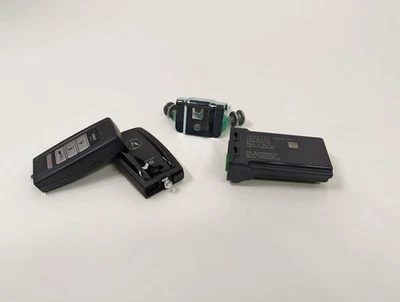 Genuine Remote Starter 08E92-TJB-200 - Image 1 of 4