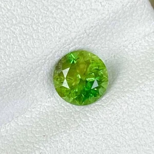 1.15 Carats Demantoid Garnet Round Cut Natural Russian Loose Gemstone - Picture 1 of 4