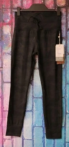 Vuori Daily Legging Women's US Size Small - Picture 1 of 6