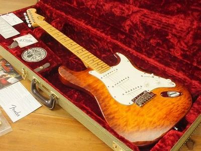 ** Top trapuntato Fender Stratocaster American Select Dark Cherry Burst 2013 ** - Immagine 1 di 4
