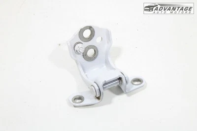 2019-2024 FORD RANGER CREW CAB REAR RIGHT SIDE DOOR LOWER HINGE SUPPORT OEM — 第 1/4 张图片