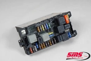 Caja de fusibles relé módulo SAM delantero Mercedes W219 CLS500 E550 CLS63 E55 AMG fabricante de equipos originales - Imagen 1 de 9