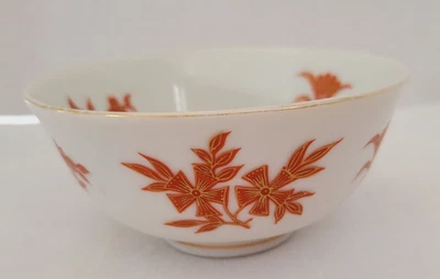 LJ Porcelain Japan Red with gold outline bowl 4.5" diameter - Image 1 of 4