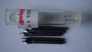 Ein original rOtring Schneidmesser R 538200 für Zirkel NEU - Picture 1 of 1