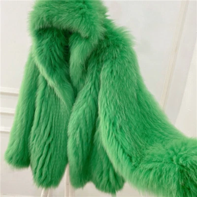 Abrigo tejido a mano de piel de zorro real con capucha para mujer Chaqueta suelta cálida manga de murciélago Prendas para el torso Foto 1 de 4