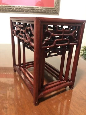 Juego chino de 3 soportes de mesa Hongmu de secuoya estilo anidación exhibiciones de arte oriental Foto 1 de 4