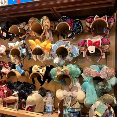 Diadema Disney Parks Loungefly 2025 Mickey Ears Rapunzel Tangled Pascal Belle Foto 1 de 4
