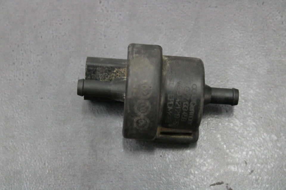 Válvula de vacío 077133459 Audi S8 A8 4E D3 válvula solenoide válvula de control Foto 1 de 4