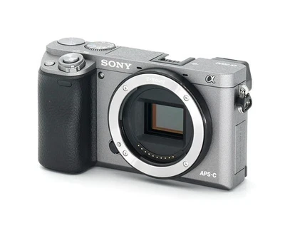 Sony Alpha 6000 graphitgrau Topzustand, ca. 2400 Auslösungen #43129* - Bild 1 von 2