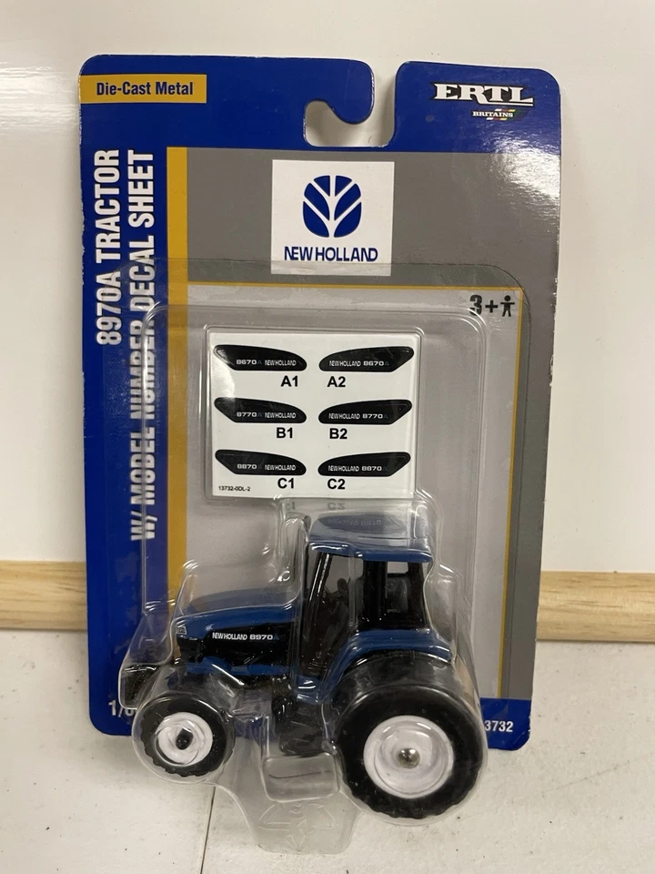Tractor New Holland 8970 FWA 1/64 con doble hoja de calcomanías, ERTL 13732 Foto 1 de 1