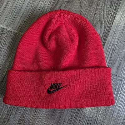 耐克儿童冬季豆豆帽青少年均码红色黑色刺绣 — 第 1/3 张图片