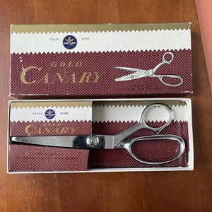 Vintage Gold Canary Pinking  Shears In Original Box Excellent Condition 8" - Picture 1 of 12